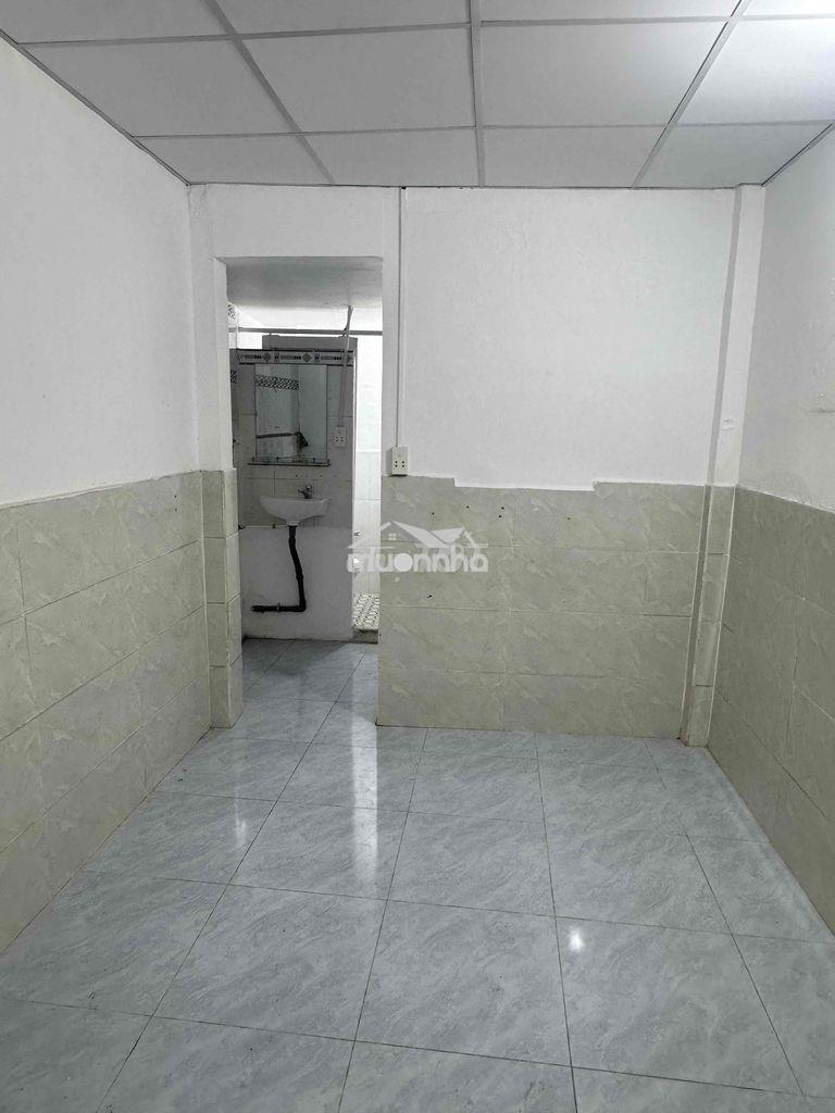 Nhà thuê hẻm 1/ tân thành f hoà thạnh - tân phú  dt 3x7m 1 lầu 1 pn 2.