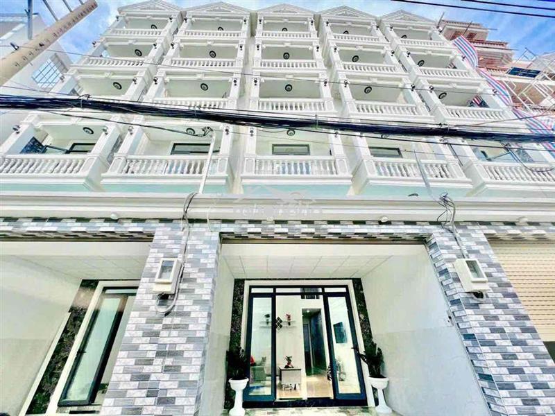 Cho thuê nhà đẹp có thang máy 8 phòng ngủ