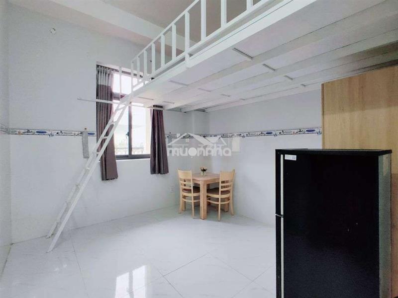 Phòng chdv quận tân bình, đầy đủ nội thất, ban công thoáng mát
