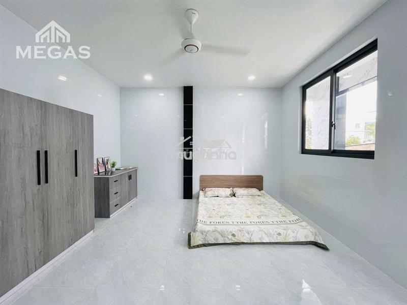 Stuio full nội thất mới xây 100%