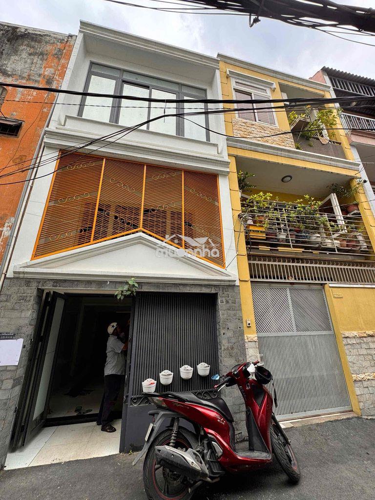 Nhà nguyên căn. hẻm xe hơi. hình thật 100%. chu văn an. bthanh