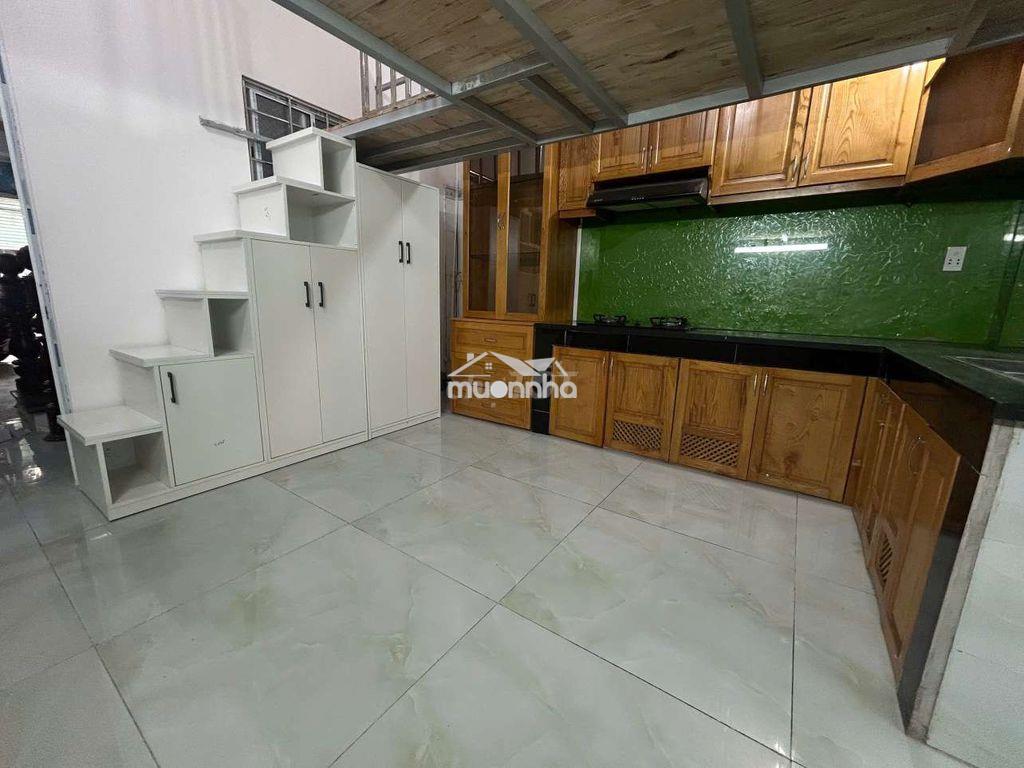 Chdv trệt máy lạnh gần ngã tư bốn xã, tô hiệu,gác, sân sau giếng trời - 3