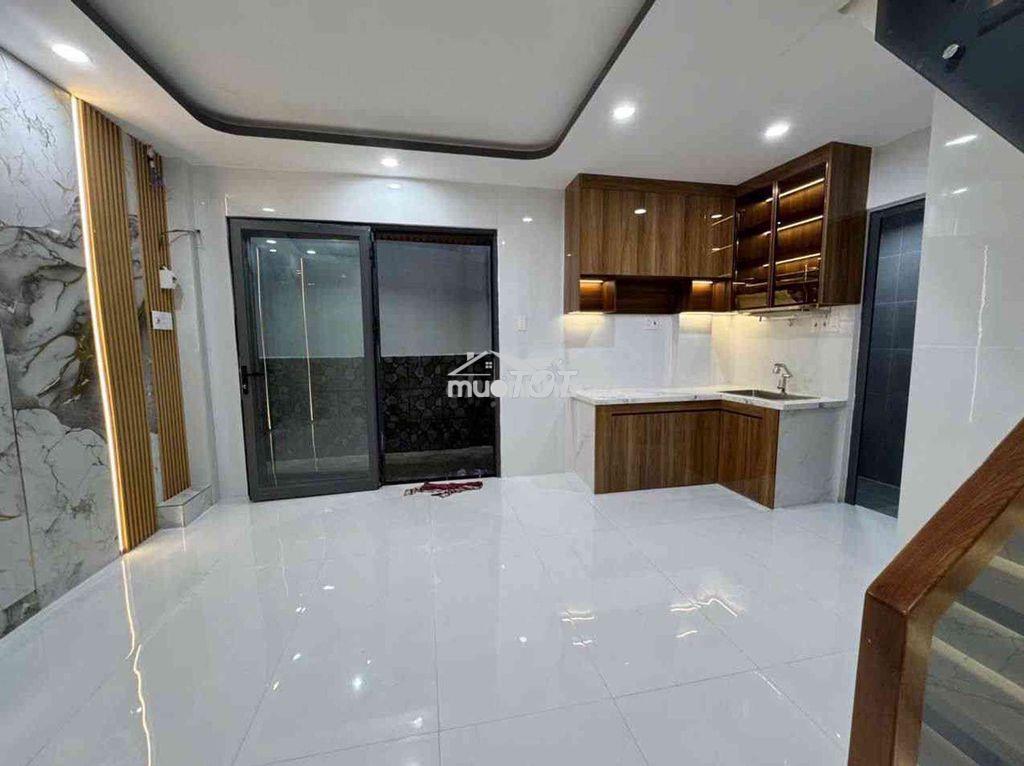 🕵️Chỉ 3,95tỷ có nhà mới lạc long quân,q11,3tầng,cạnh tổ đình giác viên - 4