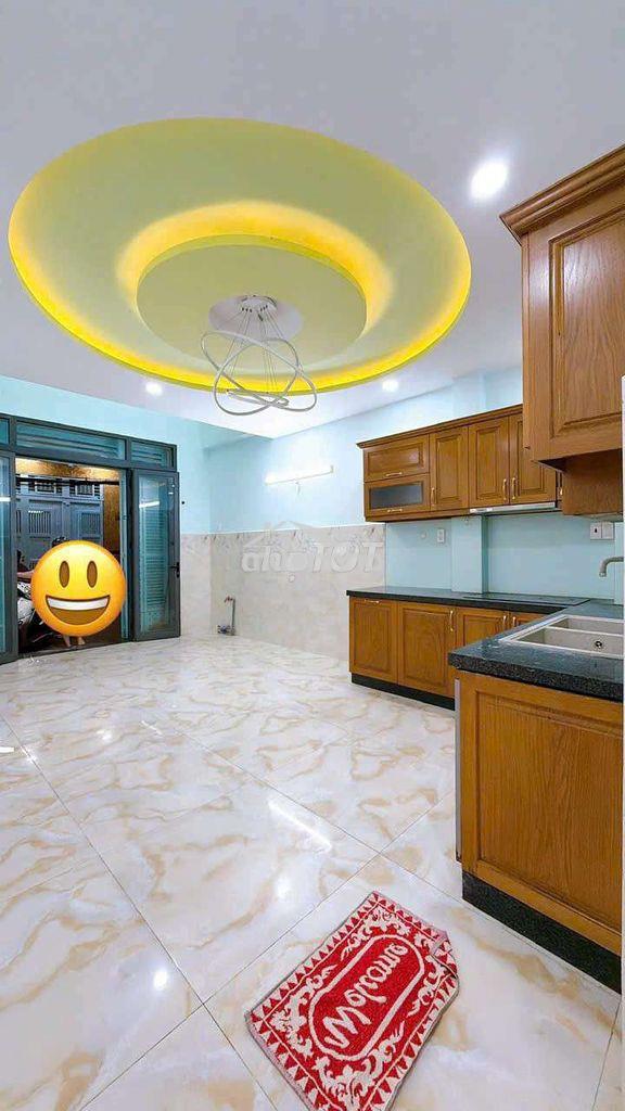 Cho thuê nhà nguyên căn đường số tân vĩnh, quận 4