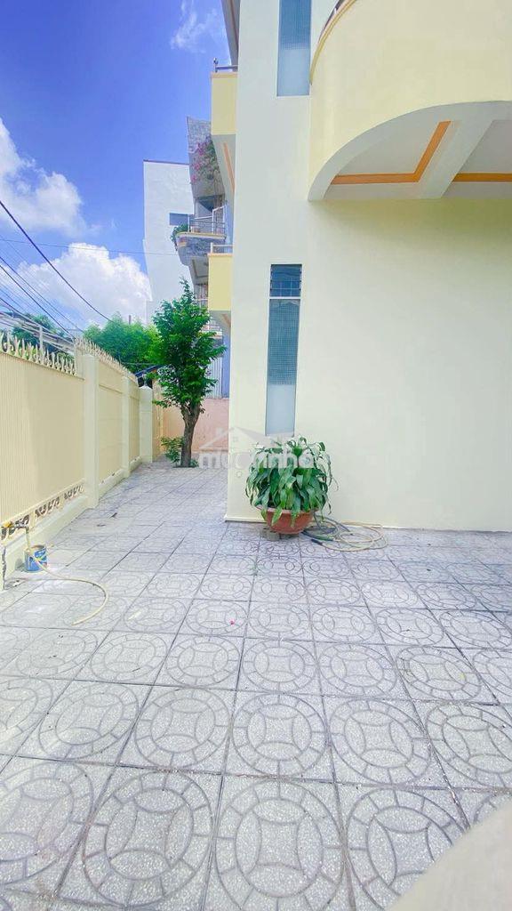 Cho thuê biệt thự 600 m2 gần vincom tiện văn phòng 35 triệu - 3