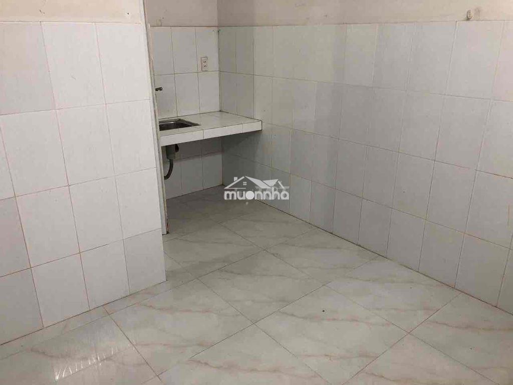 Trống vài phòng có gác, phòng ban công, cửa sổ. - Ảnh 3