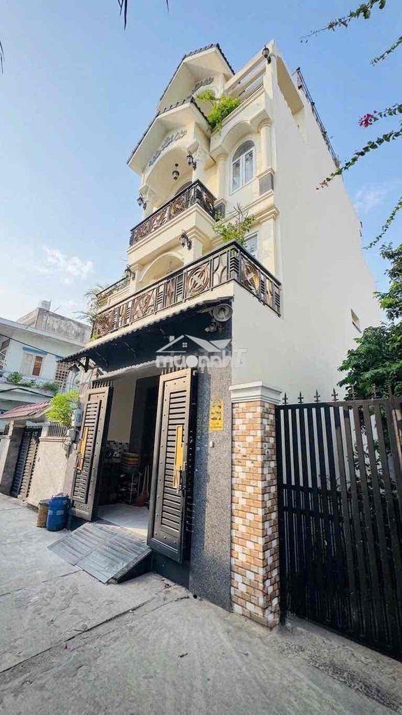 Nhà 5x17. hẻm xe hơi. 1 trệt 3 lầu