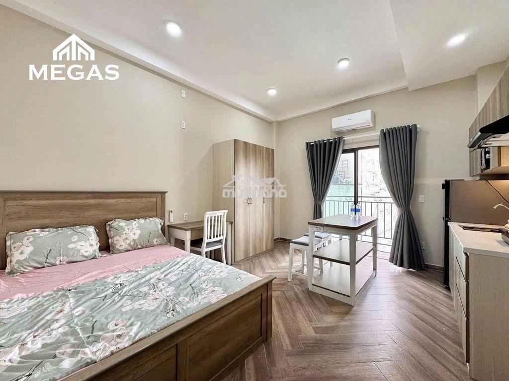 Phòng bancol full nội thất nội khu vạn phúc city - Ảnh 4
