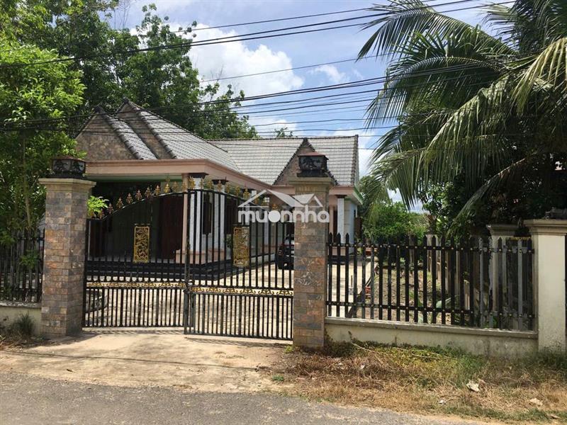 Gia đình bán căn nhà vườn tân biên tân châu tây ninh