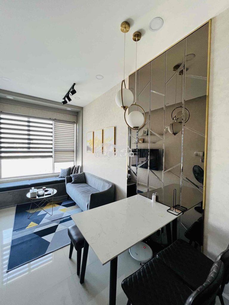 Cho thuê căn hộ officetel sunrise cityview q7 lh :