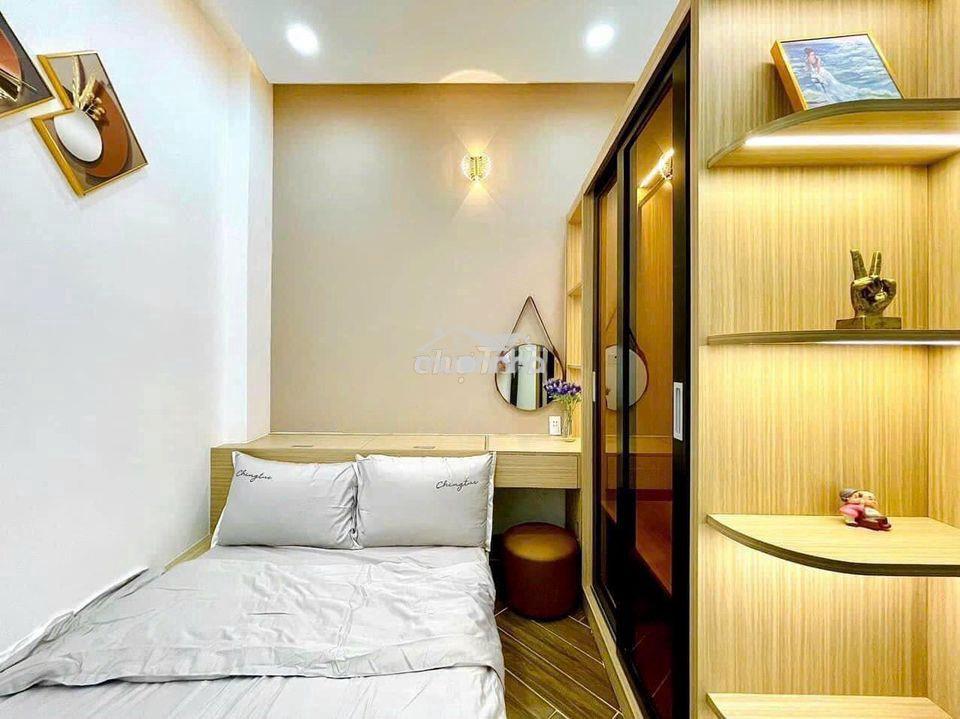 Bán nhà 1t2l hoàn công gần trung tâm y tế dĩ anđường 13m, giá 2,5 tỷ - 2