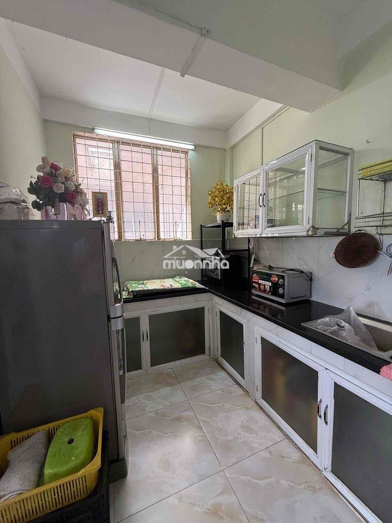 Bán chung cư nhiêu lộc c.( gần chợ tân hương) 72m2 [ 3pn - 2wc] - 4