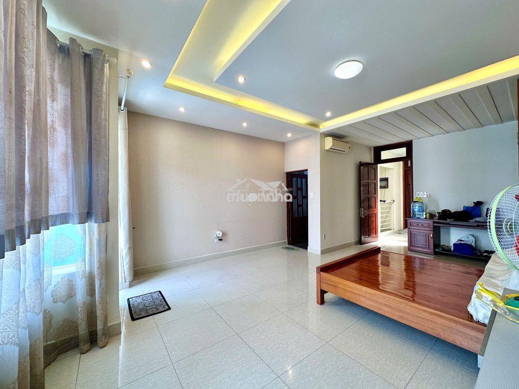 Phòng cho thuê 40m2 có ban công, full nội thất q7 chỉ 6tr/tháng - 3