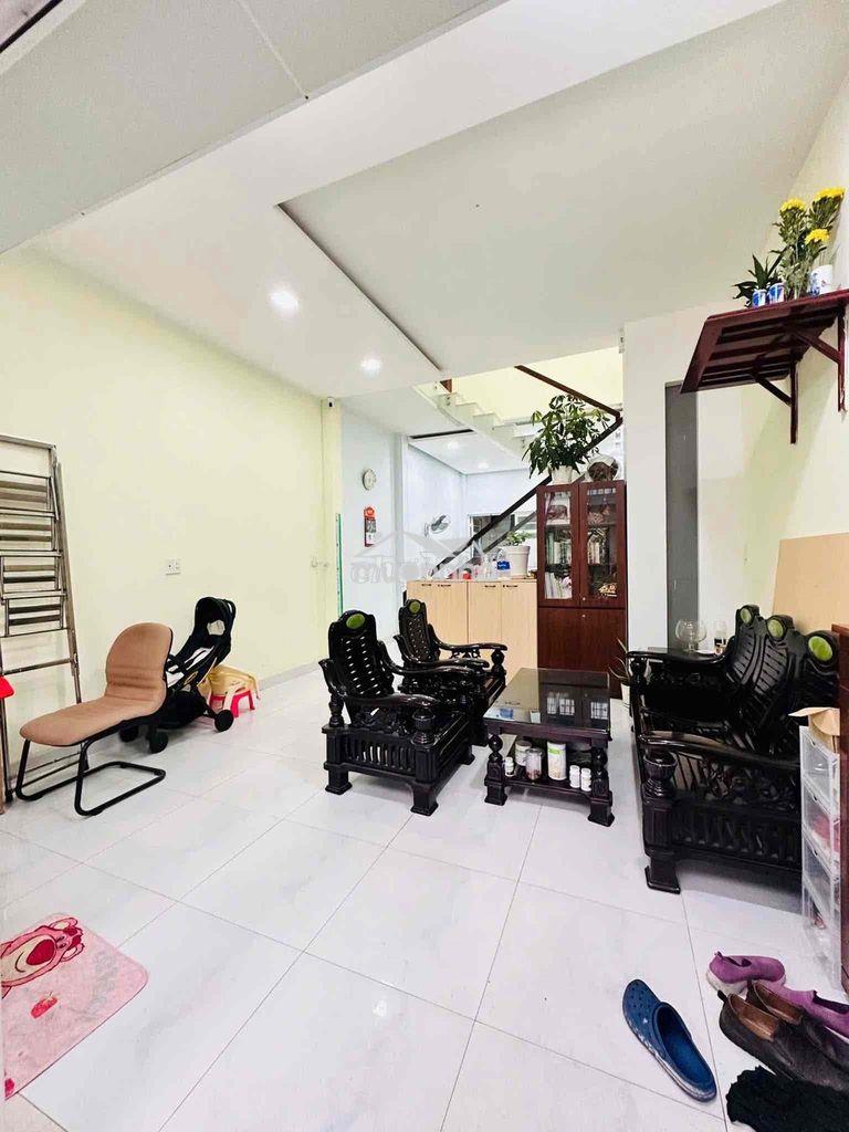 🌹🌹 Cho thuê nc hẻm xh đỗ cửa - 2pn 3wc - hđ lâu dài 🌹🌹