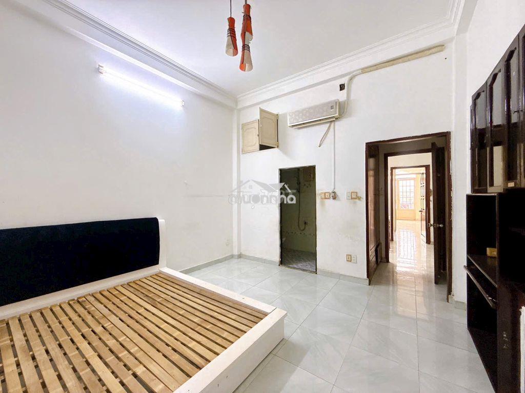 Cho thuê nhà hẻm 6 m thông đường gò dầu 4 x 18 m đúc 3,5 tấm - 4