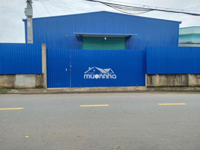Cho thuê nhà xưởng 1100m2 đường xe công 40 feet