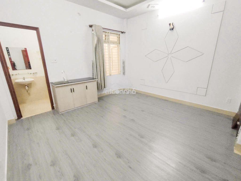 Sẵn 2 phòng cửa sổ, có bếp giá rẻ - 2