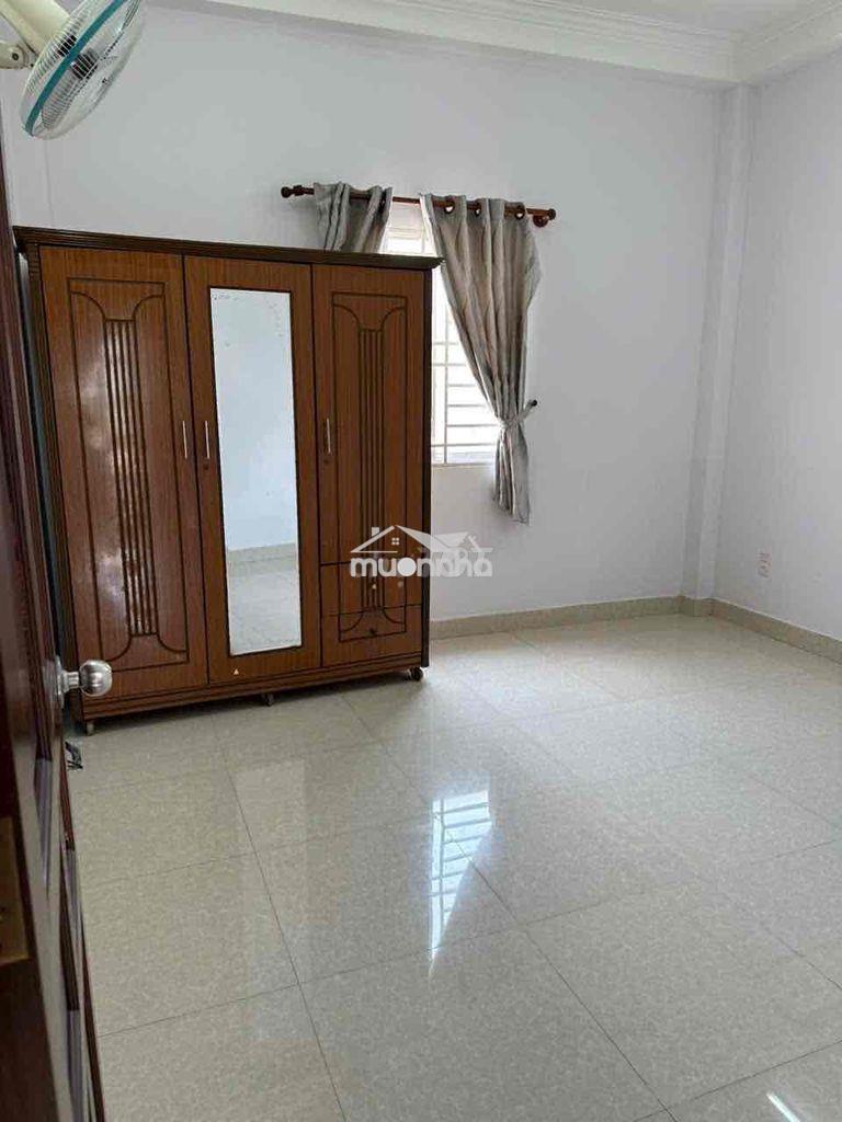 Cho thuê nhà 4 tầng 5 phòng ngủ-mã lò -sẵn máy lạnh,máy giặt,tủ ,quạt - 4
