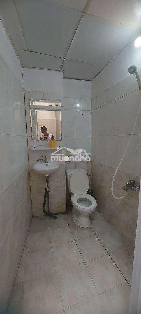 Phòng chdv 22m2 ph. nguyễn thái bình q1 - 3