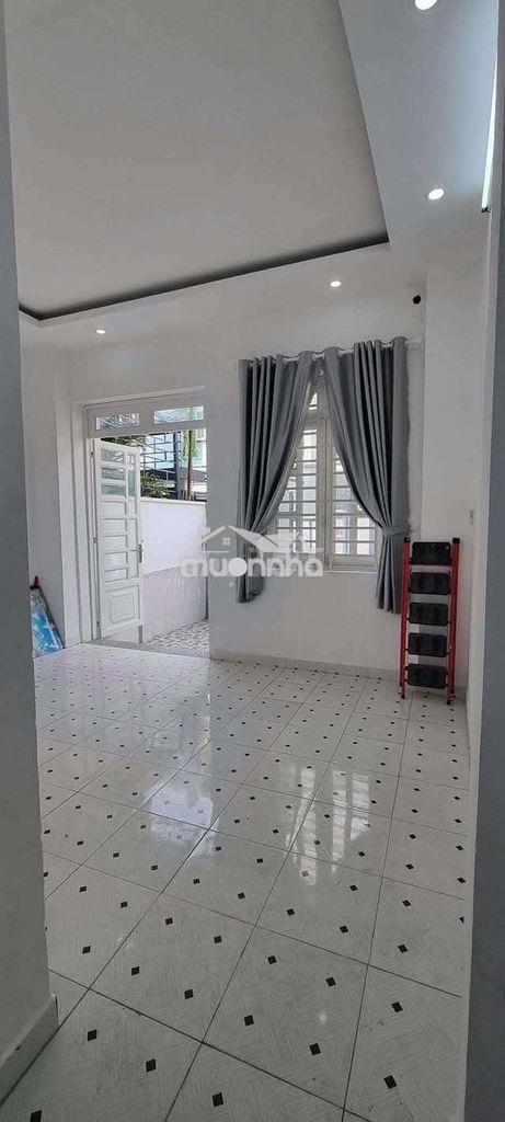 Nhà đối diện đhspkt đường võ văn ngân, dt rộng 3pn 3wc ở+dạy học, vp - Ảnh 3