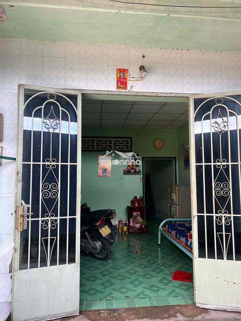 Nhà chính chủ muốn bán,xã bình chánh,tphcm