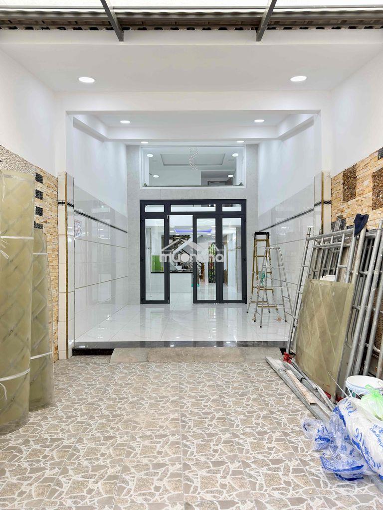 Cho thuê nhà nguyên căn ngay sát thoại ngọc hầu - lê văn quới tân phú
