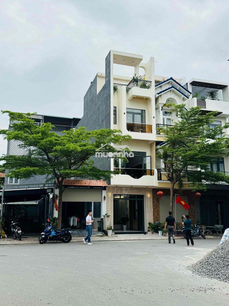 Nhà phố 3 tầng liền kề siêu thị aeon thuận an. cạnh vsip1. có bớt thêm