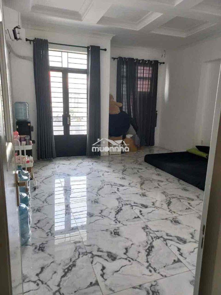 Cho thuê nhà hẻm lê văn sỹ 5x20 trệt 3 lấu - 2