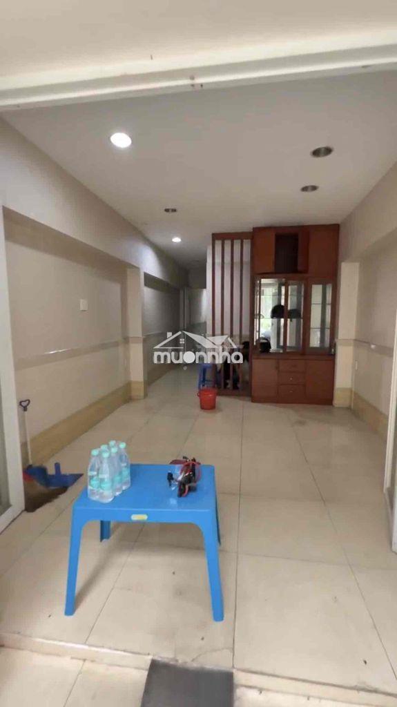 Nhà trệt 1 lầu 3pn2wc, dt 3.5x15m, hxh 3 tháng 2 q10