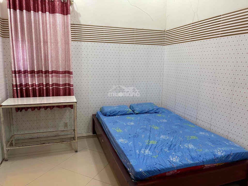 Phòng full nội thất giá 3000k, có bảo vệ 24/24 - 2