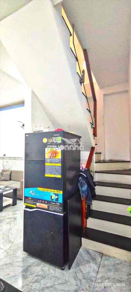 Ô tô đến cửa - 56m2 - nhà đẹp - gần emart 2 gò vấp - chỉ 4,x tỷ - 4