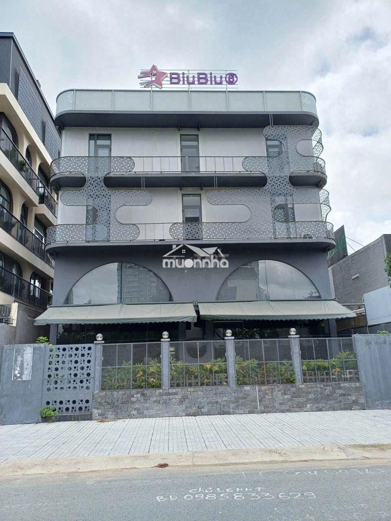 Tòa nhà đảo kim cương dt 16x20m trệt lửng 2 lầu – giá 70 triệu/tháng
