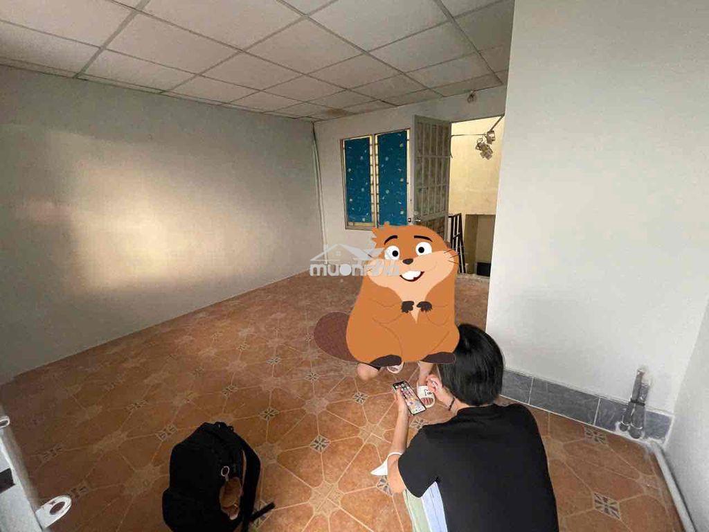 Phòng trọ giá rẻ ban công ngay chân cầu chữ y - 20m2 - 1,2 người ở - 2