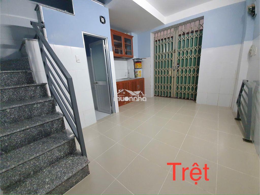 Nguyên căn qtb, dtsd 84m2, trệt, 4 lầu, 3wc - 2