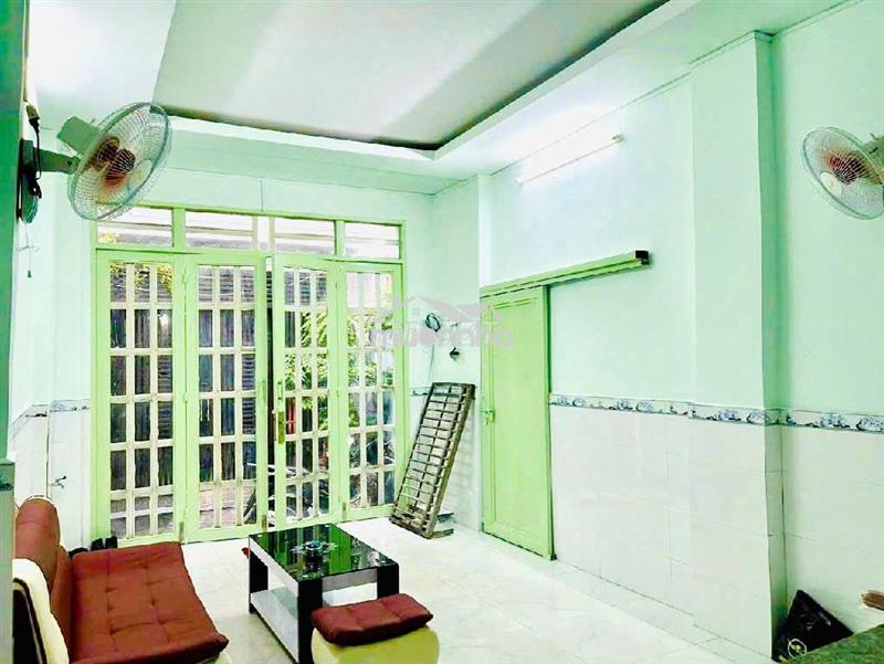 Khan hiếm p.25 chỉ 108tr/m2 - bán gấp nhà 2 tầng 45m2 ngay hàng xanh