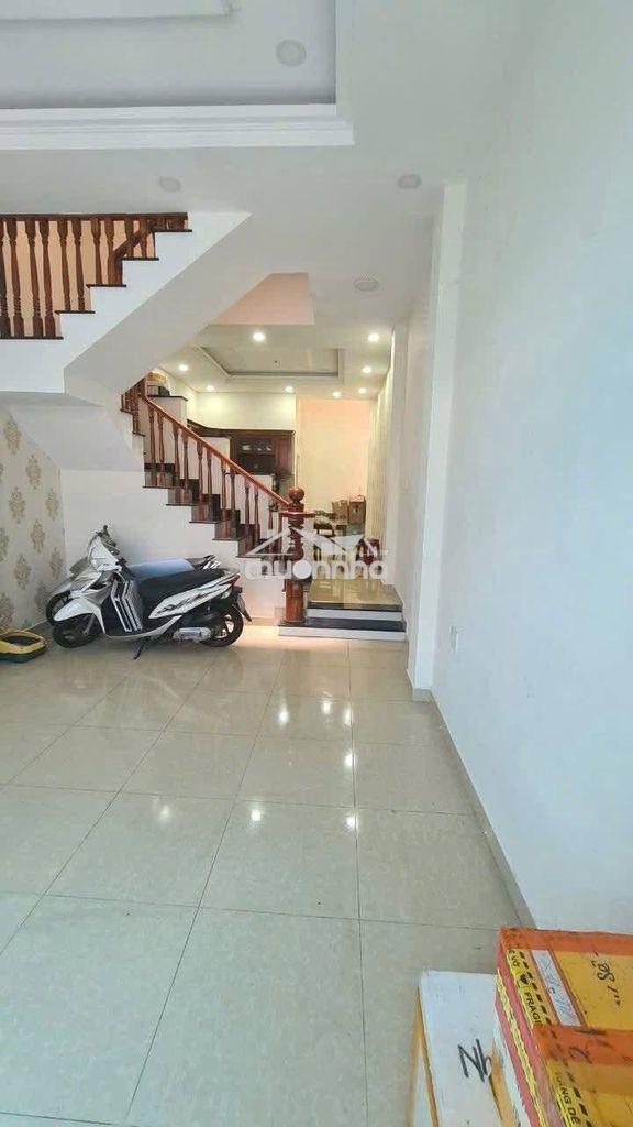 Nhà cho thuê 4pn3wc hẻm oto đường 11 p. trường thọ giá 13tr/tháng - Ảnh 2