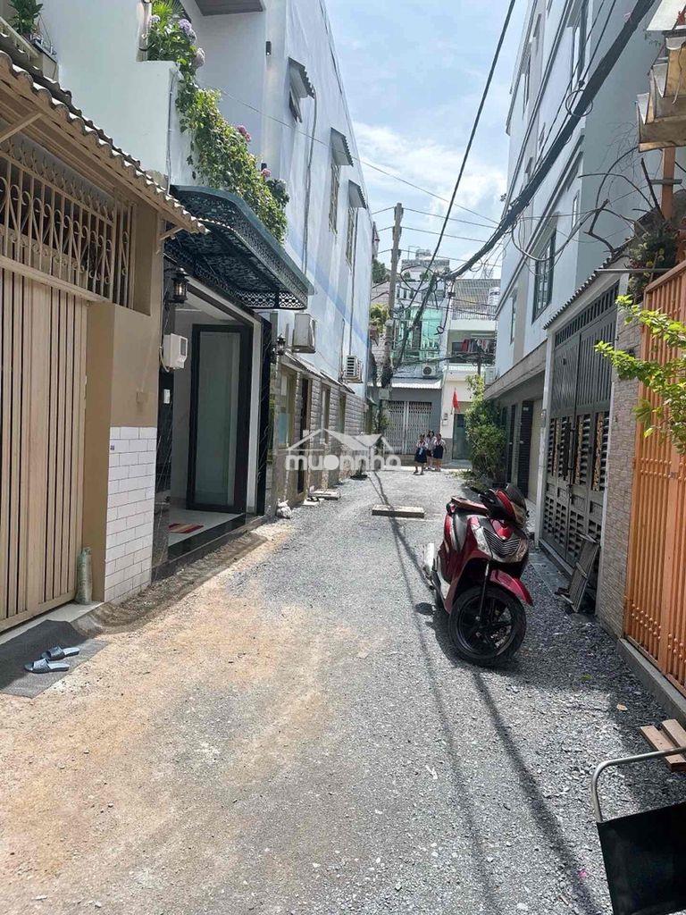 Hiếm_ 4 tỷ chút - xe hơi đậu cửa - 60m sd - nhà xinh kế bên cityland
