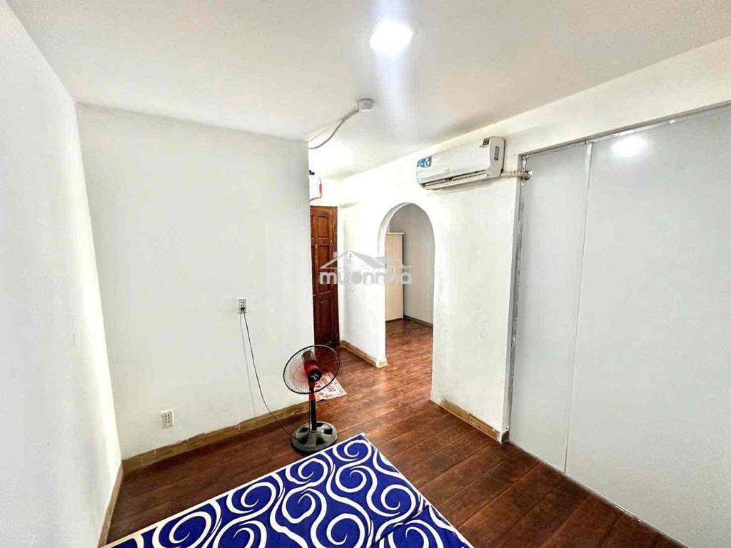Cho thuê 1 phòng ngủ + 1 khách 2 máy lạnh full nt đường lê đức thọ - 4