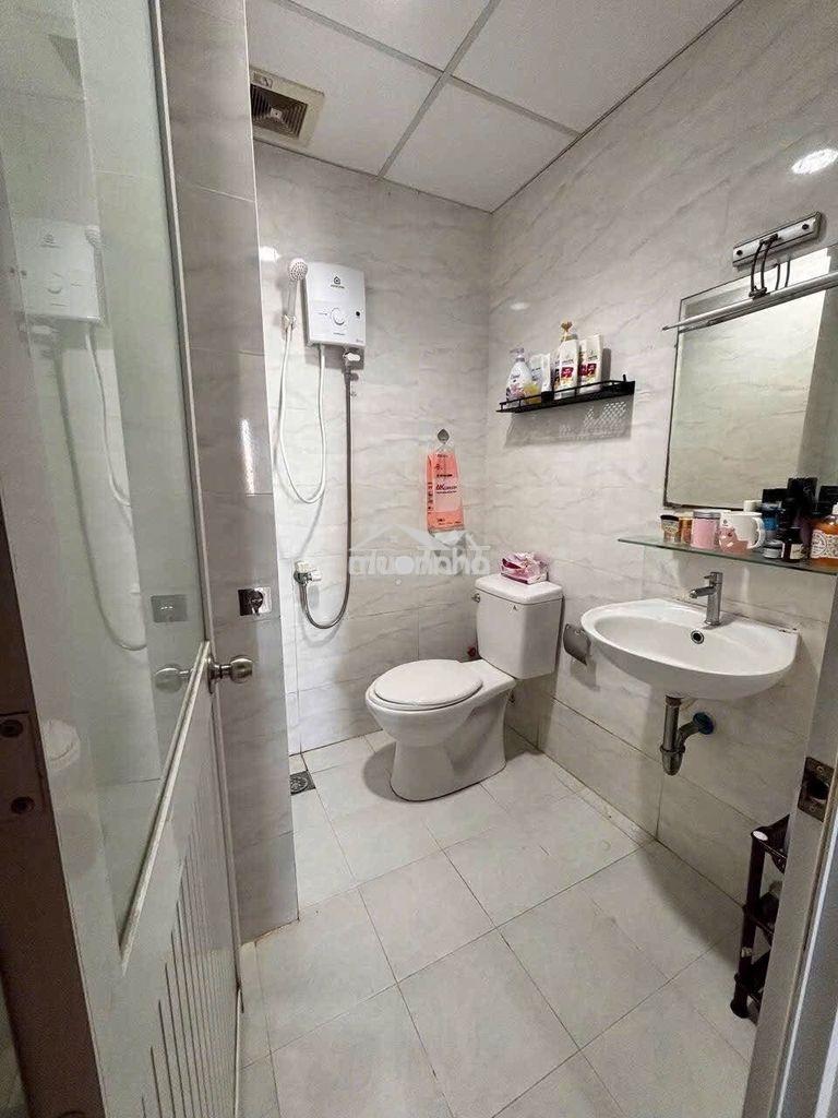 Cho thuê căn hộ bông sao quận 8, dt : 70 m2, 2pn, 10 tr/th  - 4