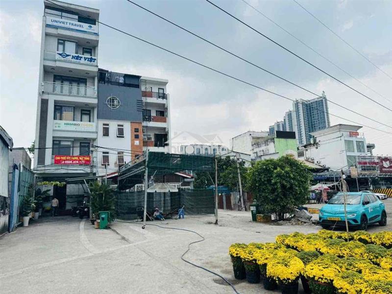 Cho thuê văn phòng mt nguyễn văn linh 50m2 giá 9 tr