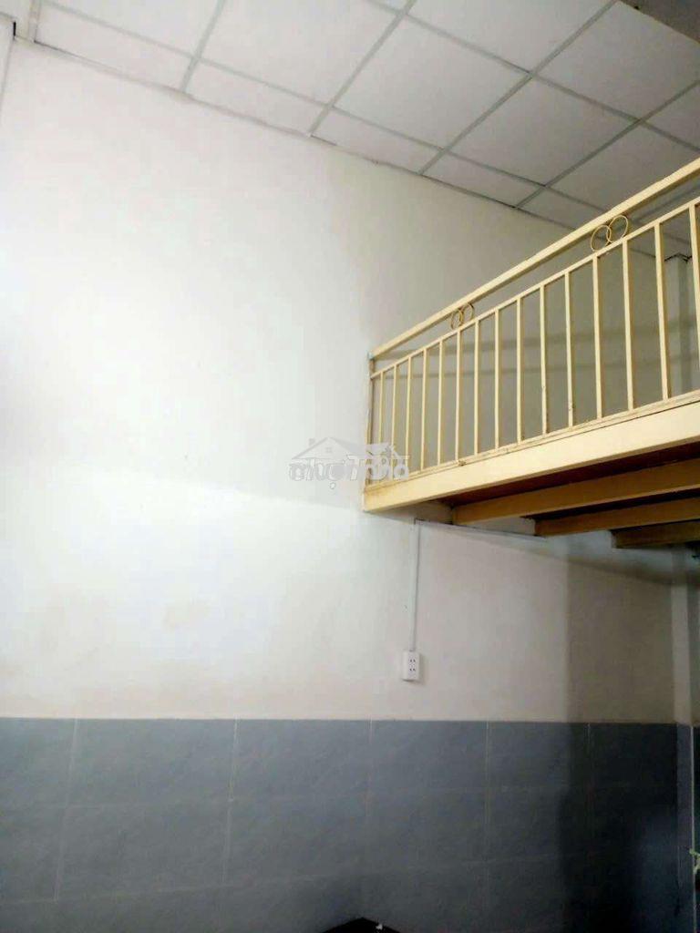 Phòng cho thuê 2tr2 giờ giấc tự do 