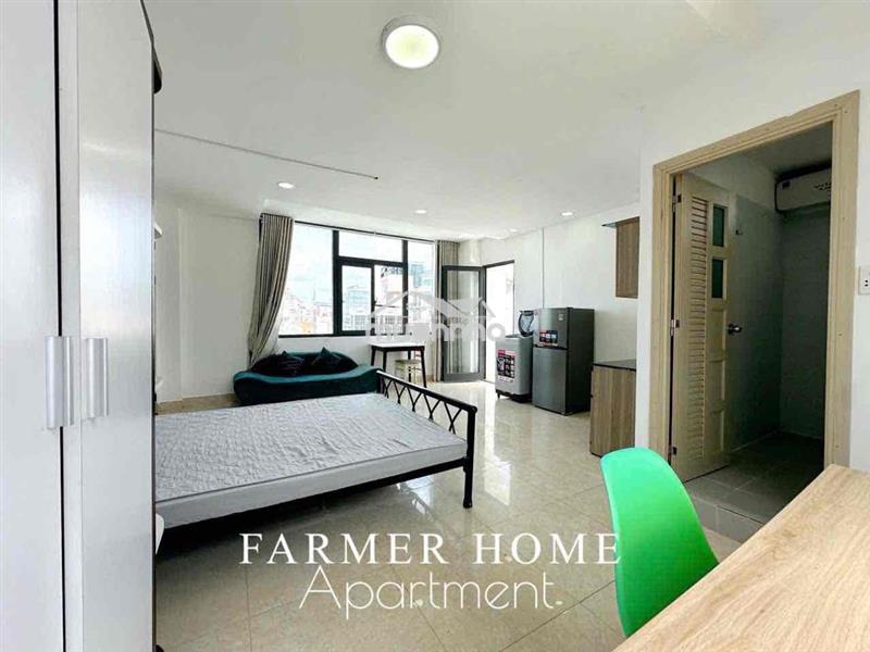 Balcony thang máy_giặt riêng_thạch thị thanh_chợ tân định_quận 1