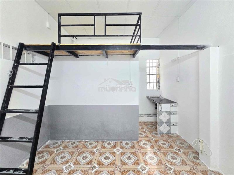Phòng giá rẻ có máy lạnh mới gần cvpm, gtvt, huflit,..