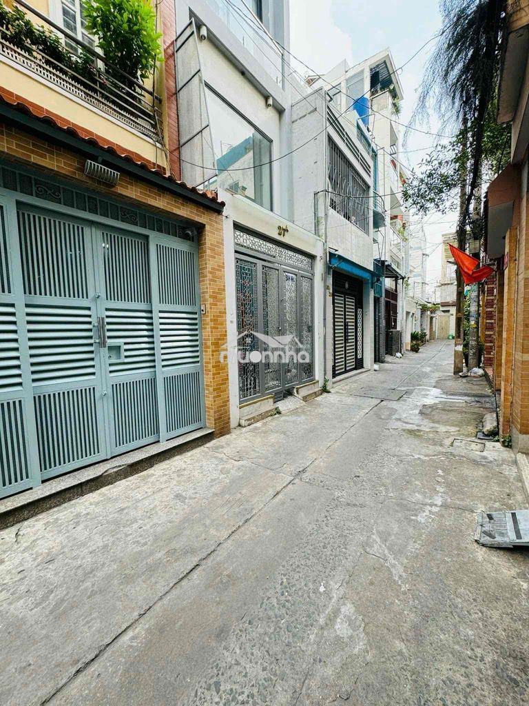 Bán nhà có lắp sẵn thang máy cmt8 p.11 q.3 giá chỉ 8,9 tỷ còn tl