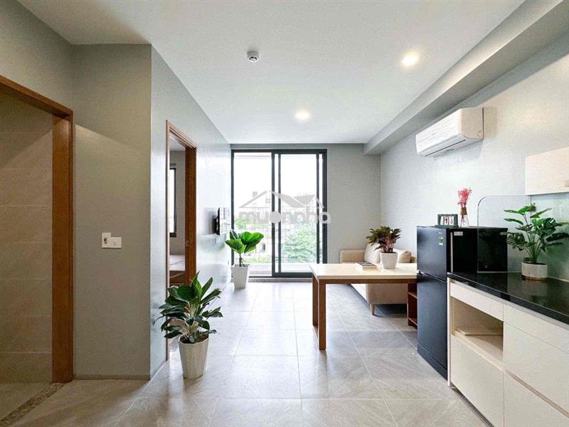 1 phòng ngủ ban công , studio cửa sổ trung tâm gần lotte