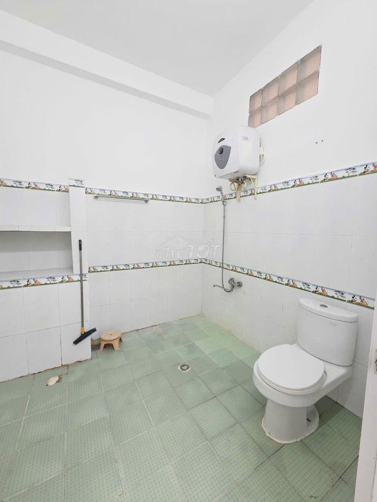 Cho thuê nhà khu vườn lài 4 x 17 m đuc  1 lầu, 1 sân thượng đẹp  - 3