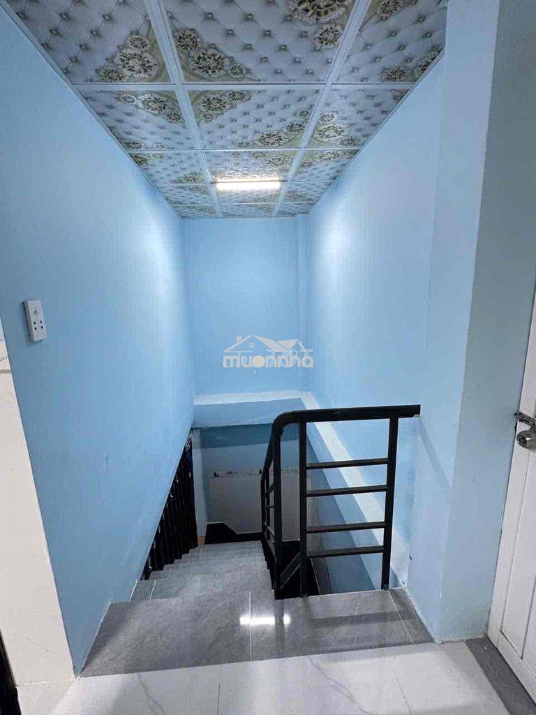 NHÀ THUÊ HẺM XE TẢI BÀ HOM (4 X 6) 3 TẦNG - QUẬN 6 - 4