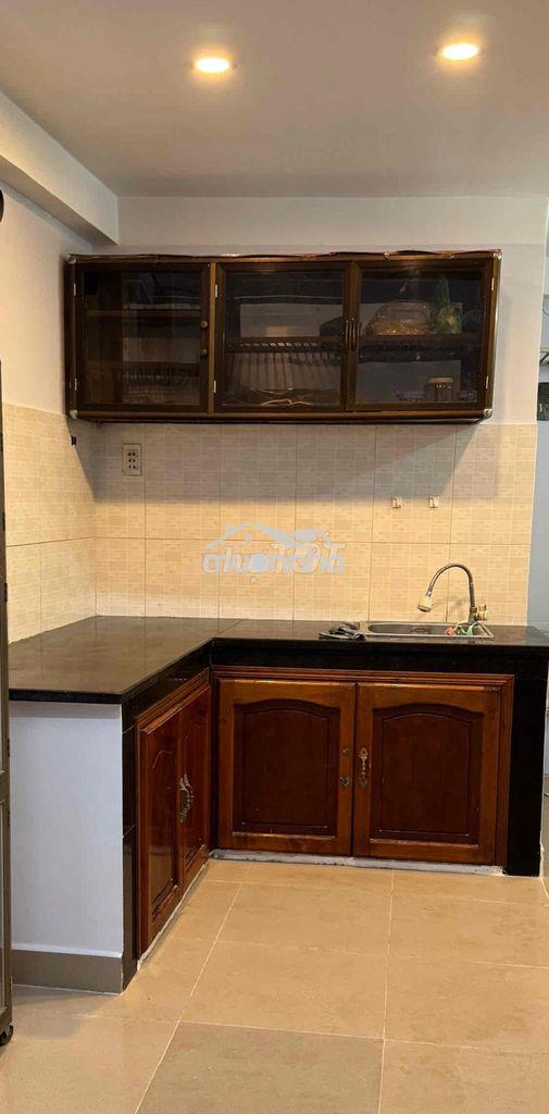 Cho thuê nhà nguyên căn hẻm 61 quang trung , p.10, q.gv, giá  6.5 tr