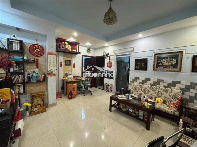 Cho thuê căn hộ chung cư hà kiều lầu 1 .dt :65 m2 gồm 3 phòng ngủ ,1 v