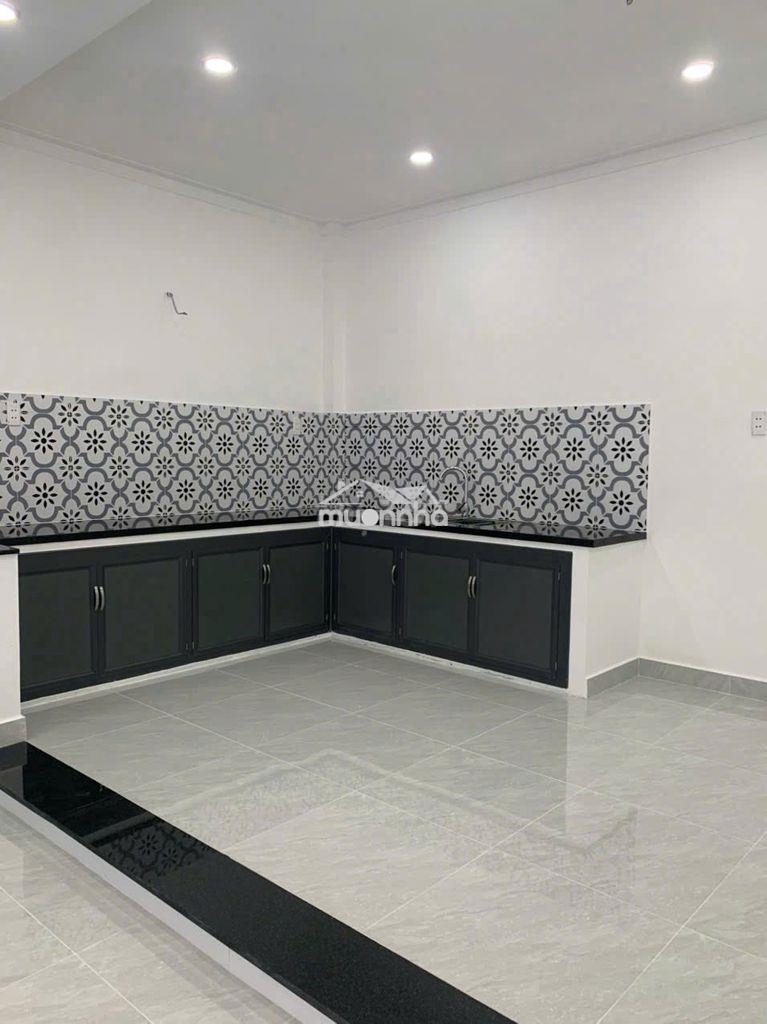 CHO THUÊ NHÀ GIÁ RẺ CÓ 3 PHÒNG NGỦ ĐỐI DIỆN TRƯỜNG ĐẠI HỌC VIỆT ĐỨC B - 4